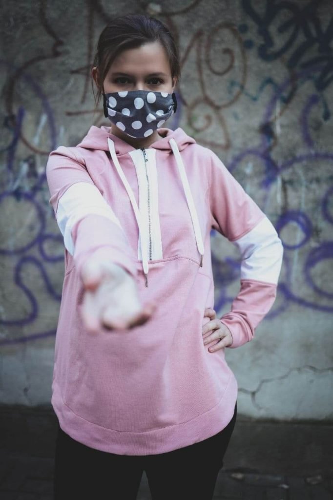 bluza ciążowa z kapturem